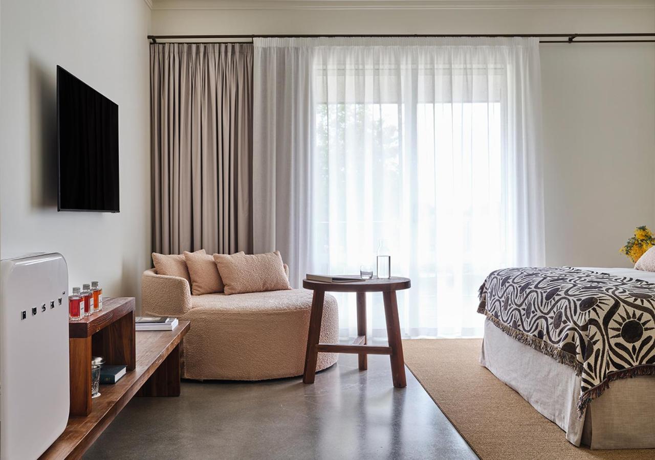 แลนช์มอร์ มิลาวา Hotel Milawa ภายนอก รูปภาพ