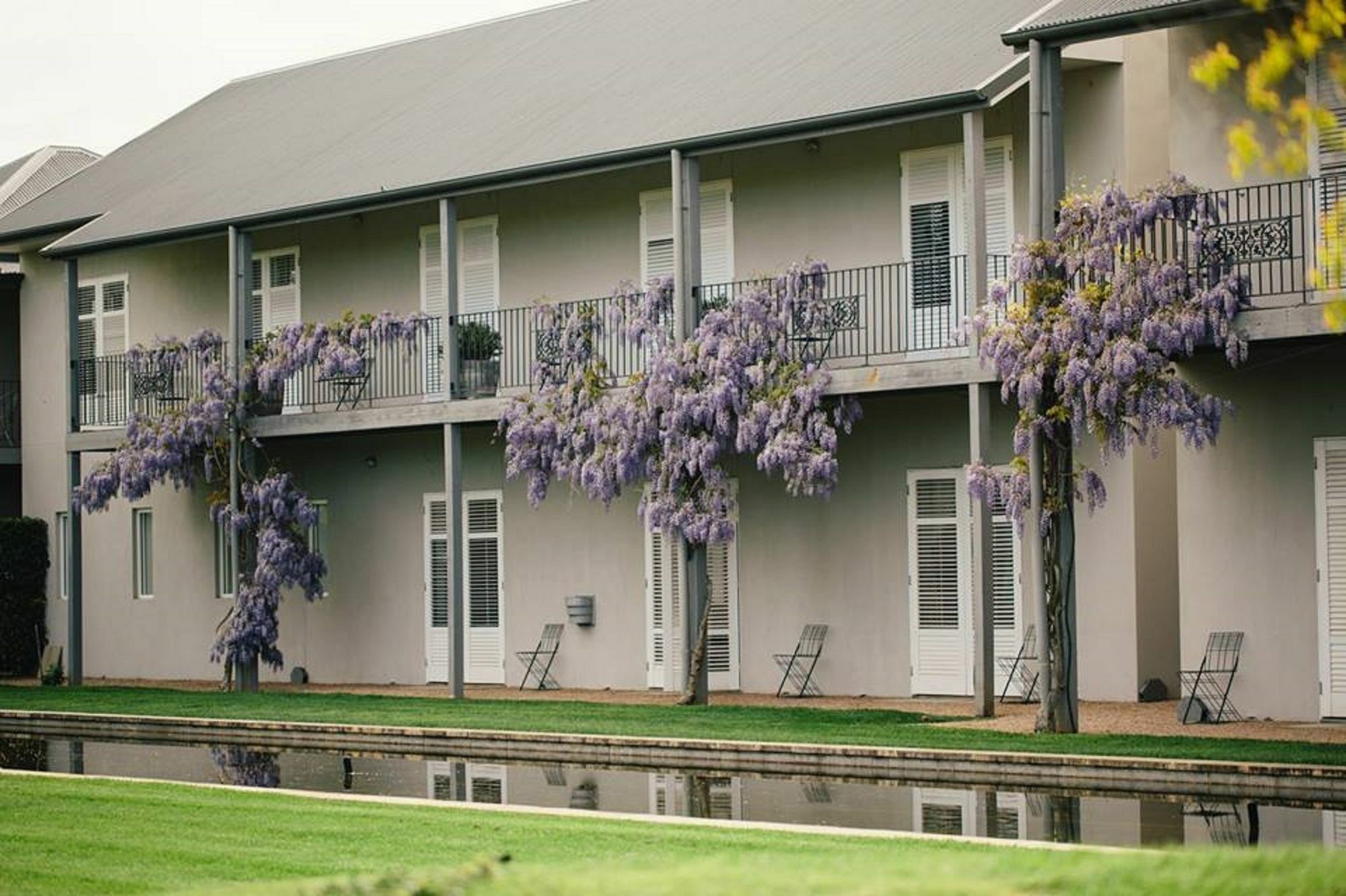 แลนช์มอร์ มิลาวา Hotel Milawa ภายนอก รูปภาพ